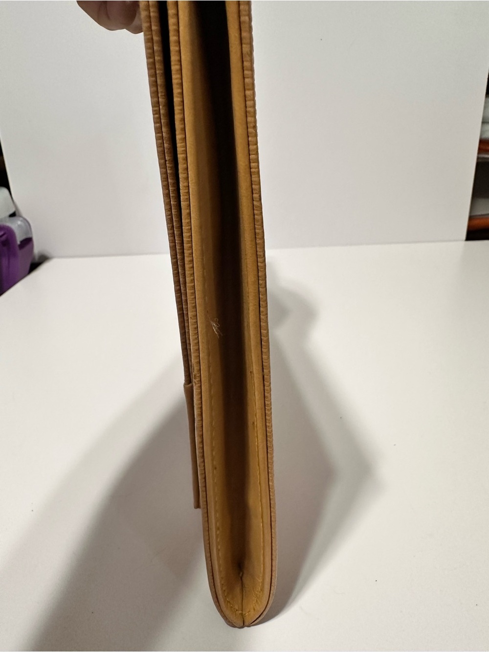 Louis Vuitton ❤️🌟 872VI Leather Document Folio in Camel Brown ⭐️ - Picture 3 of 7